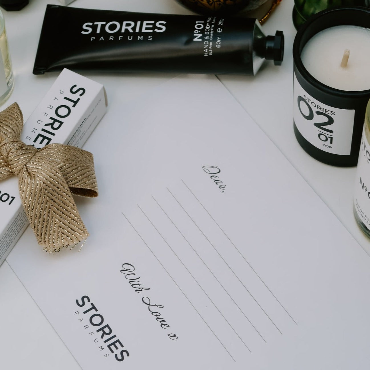 LUXURY GIFT BAG AND CHRISTMAS CARD