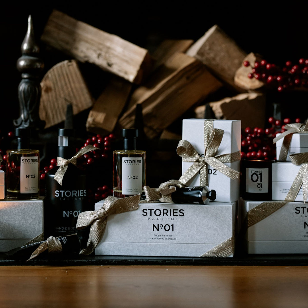 STORIES Nº.01 and STORIES Nº.02 gifts by the fire: Eau de Parfum, Hand & Body and Bougie Parfumée